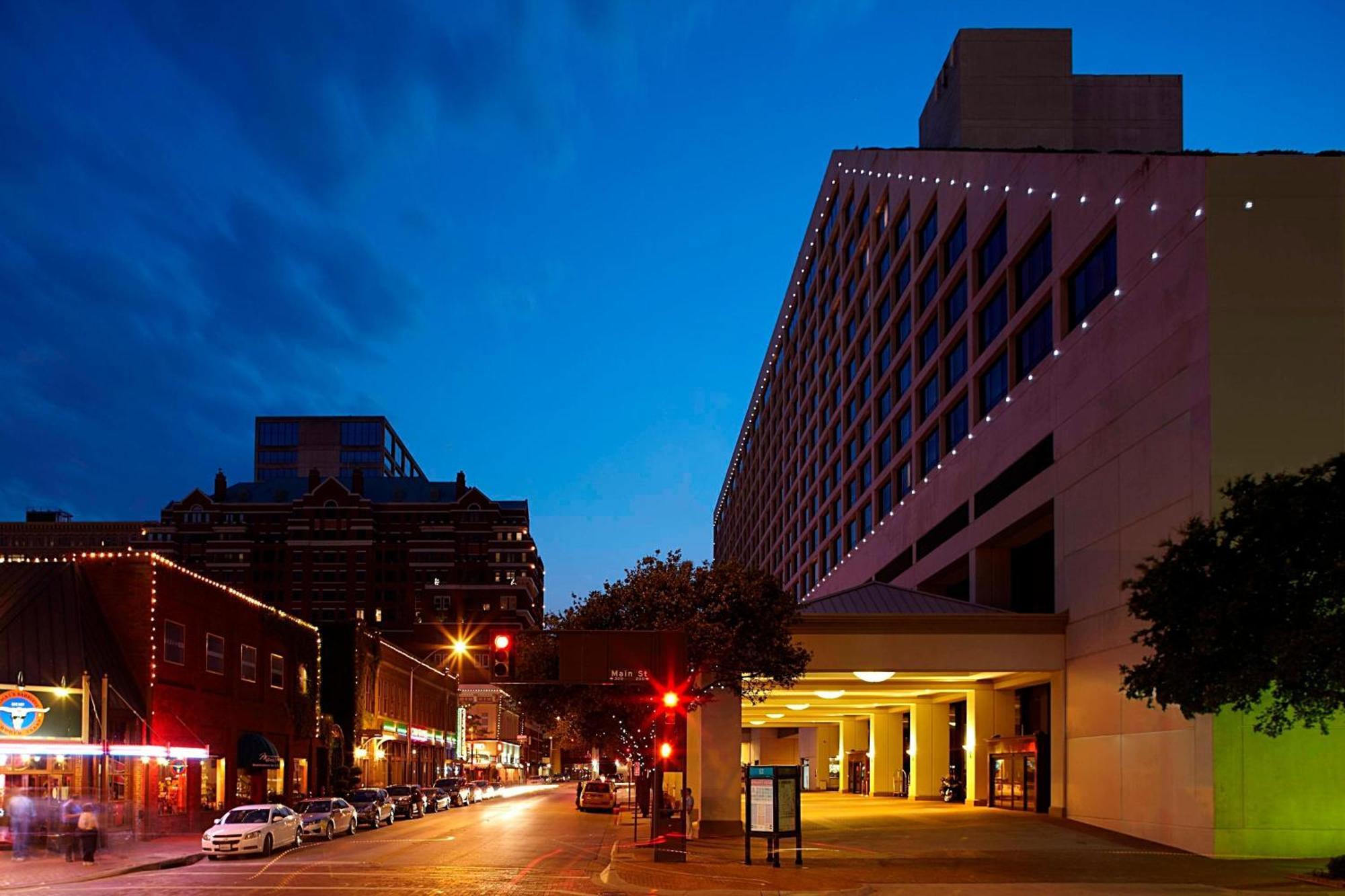 The Worthington Renaissance Fort Worth Hotel Exterior photo